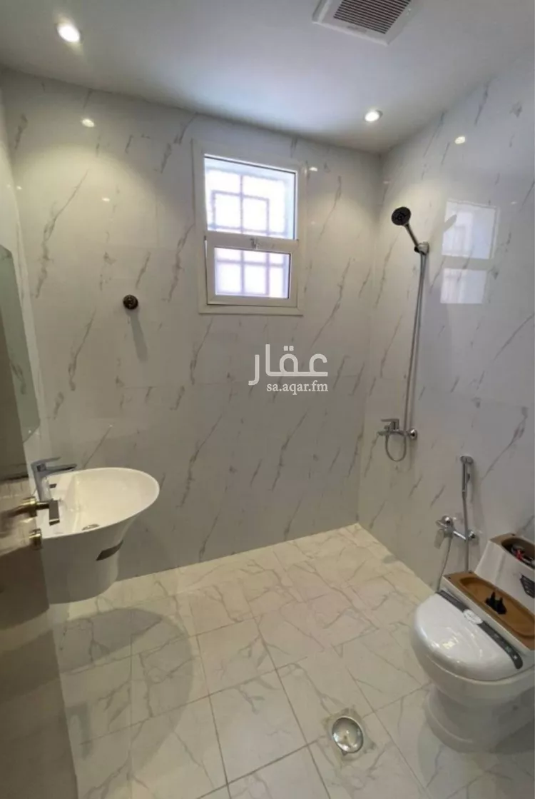 شقة للإيجار في شارع عبدالله بن شهيوين, حي العقيق, مدينة الرياض, منطقة الرياض 8