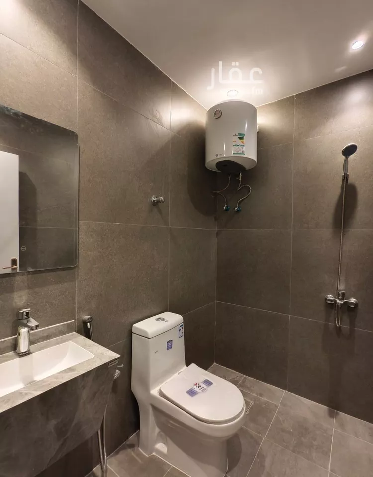 شقة للإيجار في شارع حمد الجاسر, حي الورود, مدينة الرياض, منطقة الرياض صورة 3