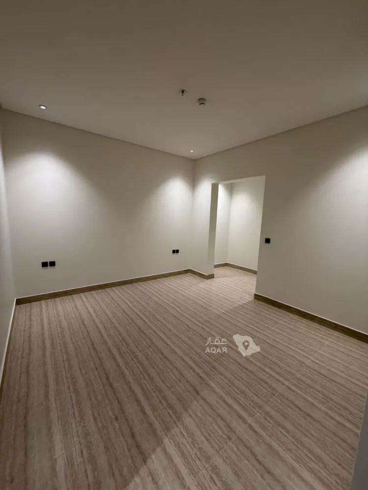 شقة للإيجار في شارع الشعاع, حي شبرا, مدينة الرياض, منطقة الرياض 8
