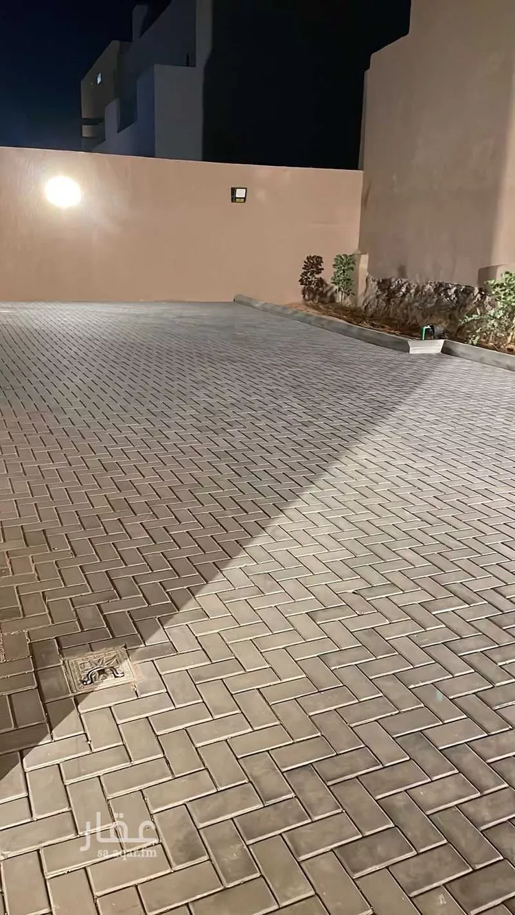 عمارة للبيع في شارع نور الدين أرسلان, حي المهدية, مدينة الرياض, منطقة الرياض صورة 2