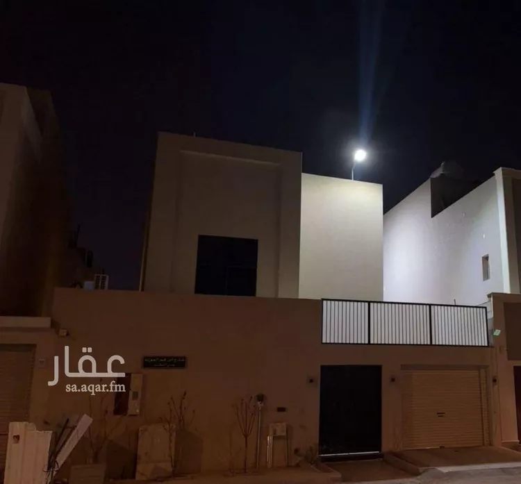 فيلا للبيع في شارع السيح, حي الملز, مدينة الرياض, منطقة الرياض
