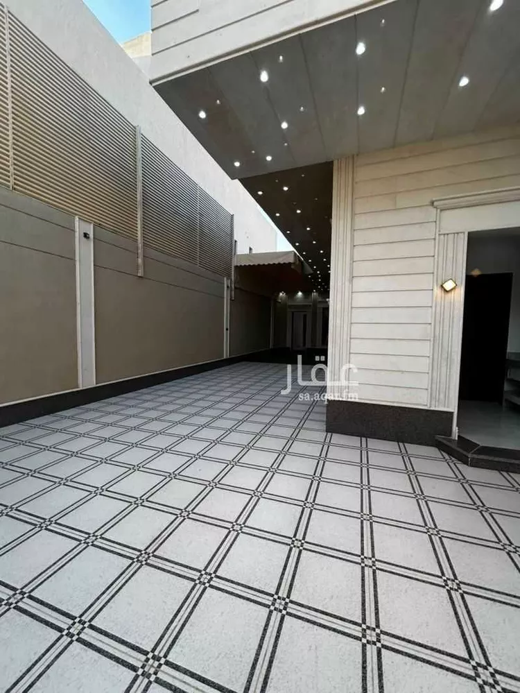 Floor for Sale in Riyadh Uhud