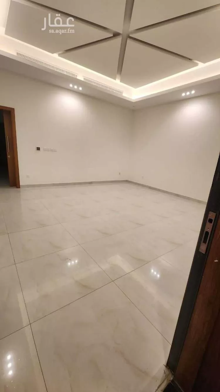 فيلا للبيع في شارع أبو الكرم عبد السلام, حي الياقوت, مدينة جدة, منطقة مكة المكرمة صورة 3