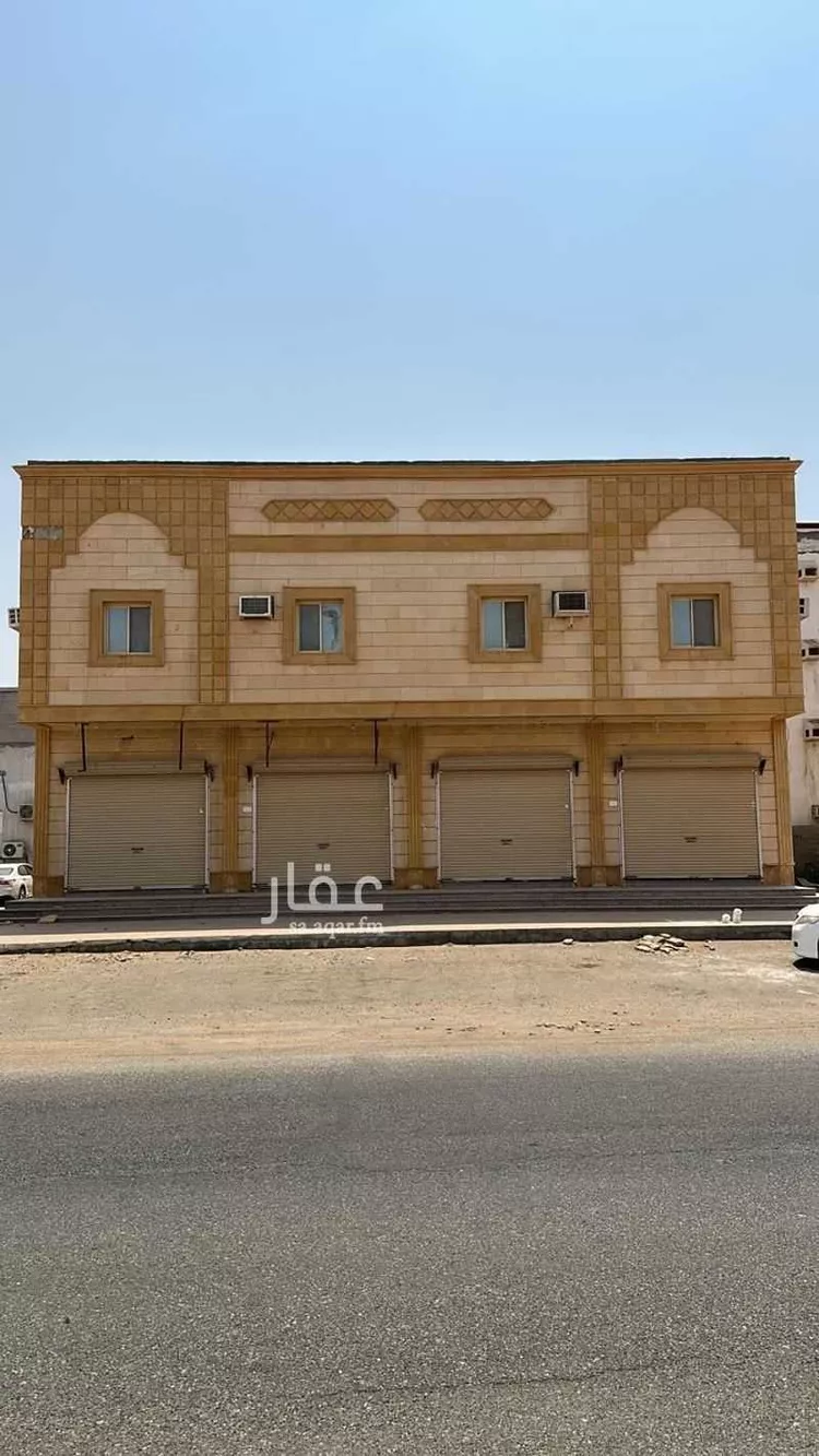 عمارة للبيع في شارع طريق ابو ذر الغفاري, حي الصفاء, مدينة رابغ, منطقة مكة المكرمة