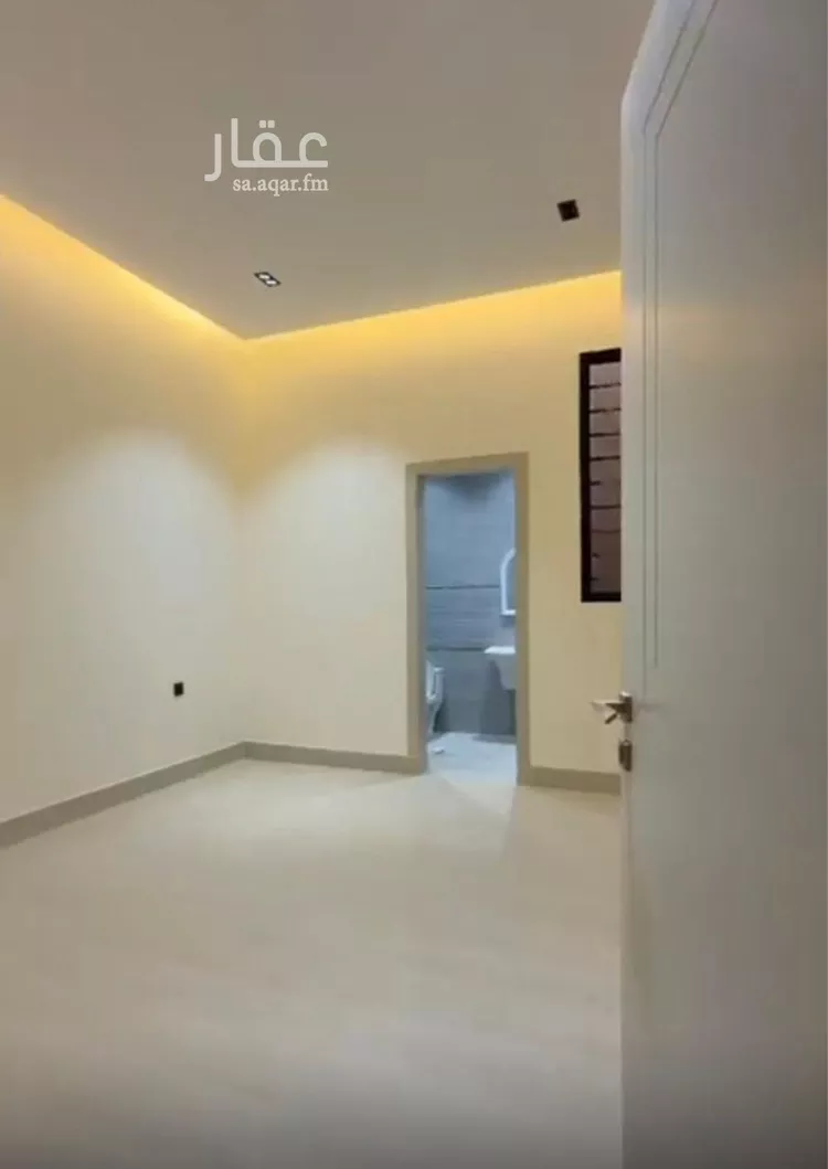 دور للبيع في شارع السدار, حي طيبة, مدينة الرياض, منطقة الرياض صورة 2