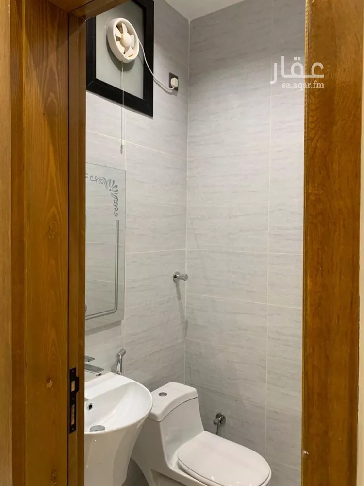 شقة للبيع في شارع طريق الملك عبدالعزيز, حي الفيصلية, مدينة صبياء, منطقة جازان صورة 4