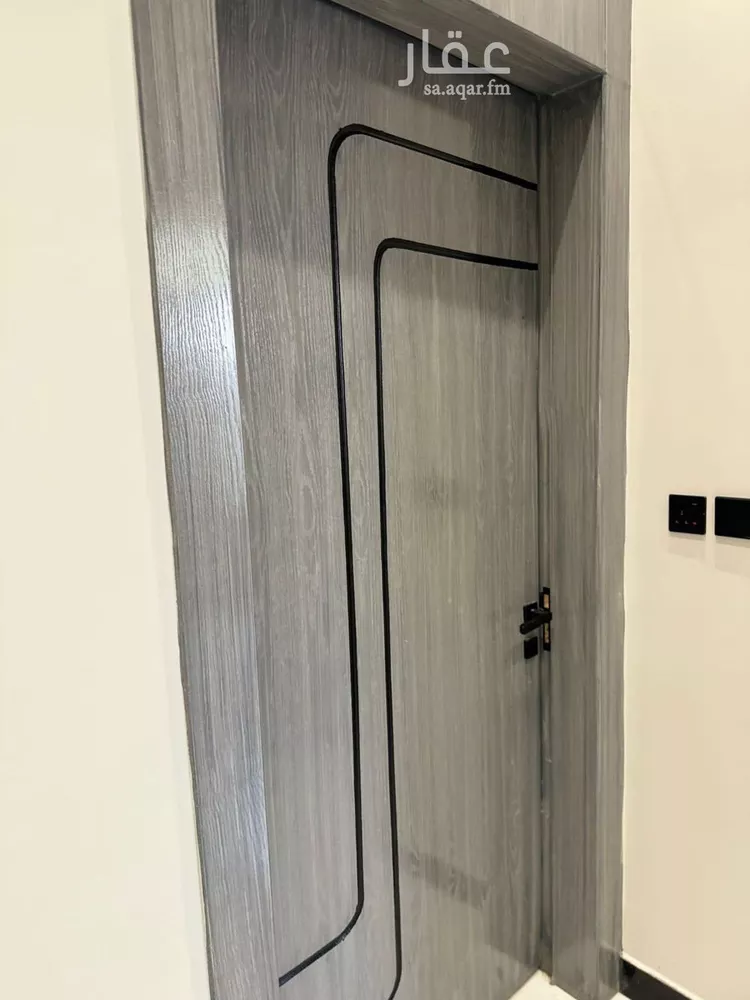 دور للبيع في شارع محمد بن شريك, حي البيان, مدينة الرياض, منطقة الرياض صورة 3