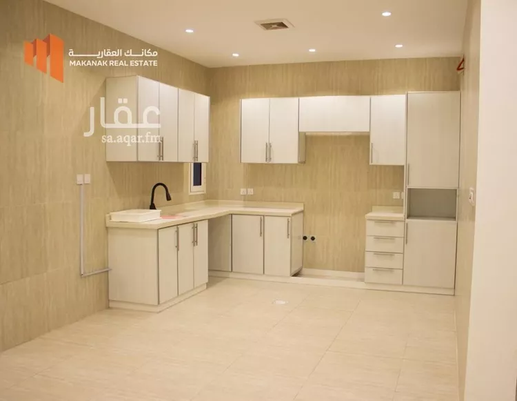 شقة للبيع في شارع رفحاء, حي الحمراء, مدينة الخبر, المنطقة الشرقية 7