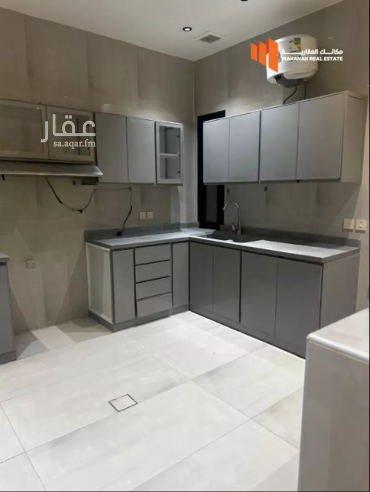 شقة للإيجار في شارع العطايف, حي الحمراء, مدينة الخبر, المنطقة الشرقية 6