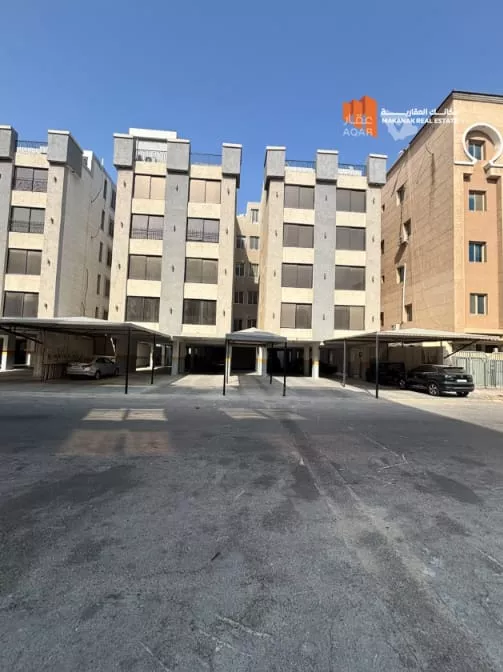 شقة للإيجار في شارع القيصومة, حي الحمراء, مدينة الخبر, المنطقة الشرقية