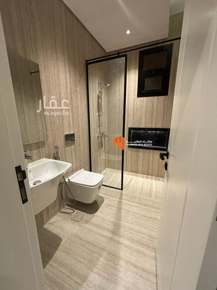 شقة للإيجار في شارع الملك خالد, حي الحمراء, مدينة الخبر, المنطقة الشرقية صورة 4