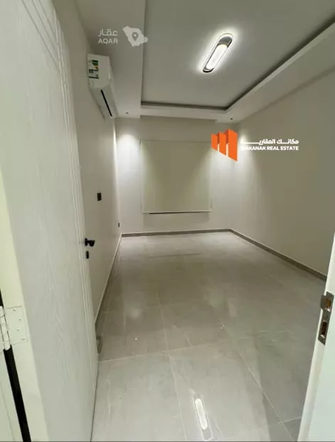 شقة للإيجار في شارع أم القرى, حي الحمراء, مدينة الخبر, المنطقة الشرقية 7