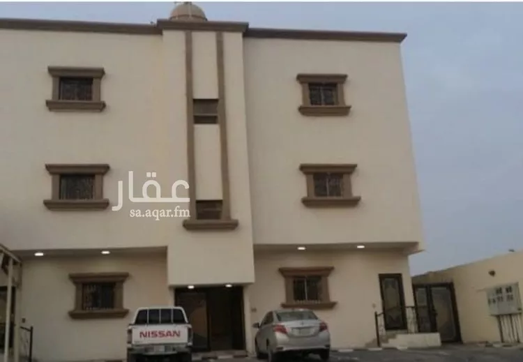 عمارة للبيع في شارع ابو الطيب القروي, حي ضاحية الملك فهد, مدينة الدمام, المنطقة الشرقية