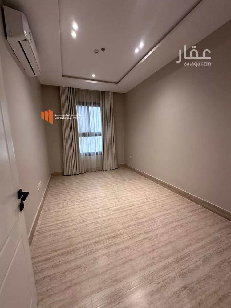 شقة للبيع في شارع ام الهوشان, حي الحمراء, مدينة الخبر, المنطقة الشرقية 7