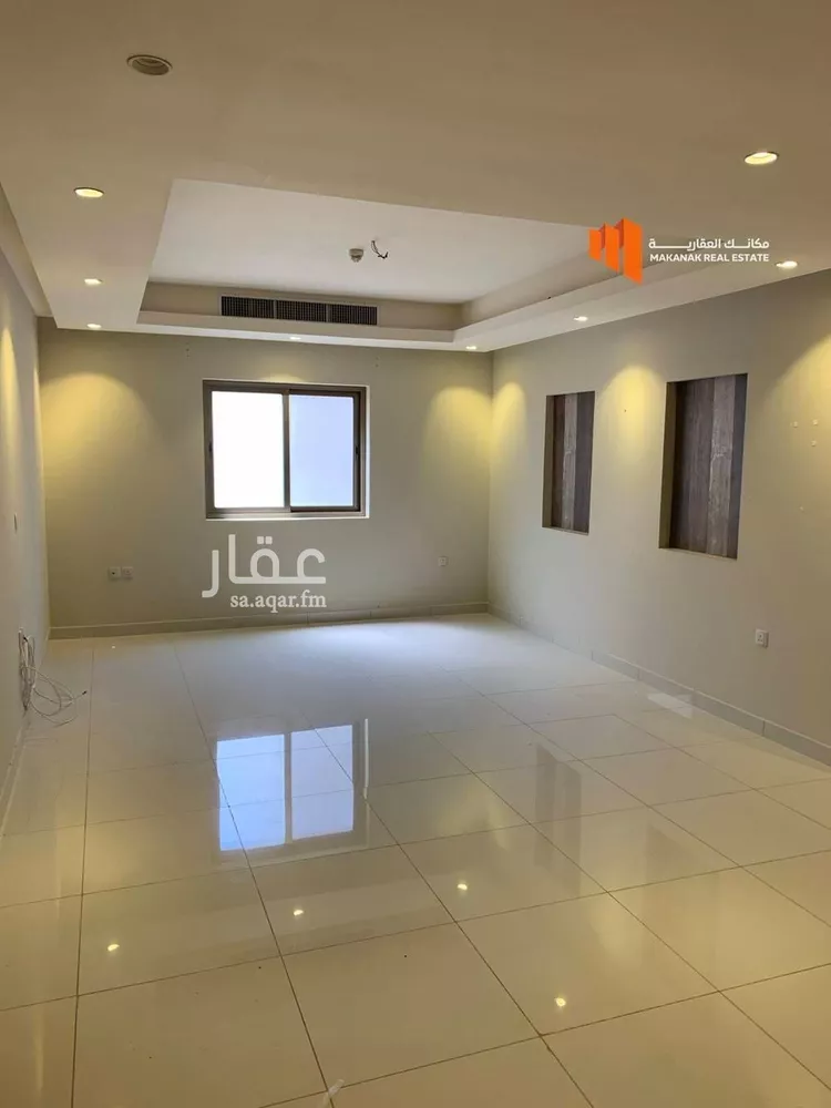 شقة للإيجار في شارع الثريا, حي الجامعة, مدينة الظهران, المنطقة الشرقية صورة 2