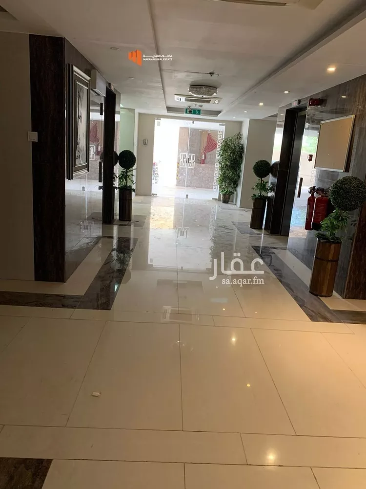 شقة للبيع في شارع القيصومة, حي الحمراء, مدينة الخبر, المنطقة الشرقية 6