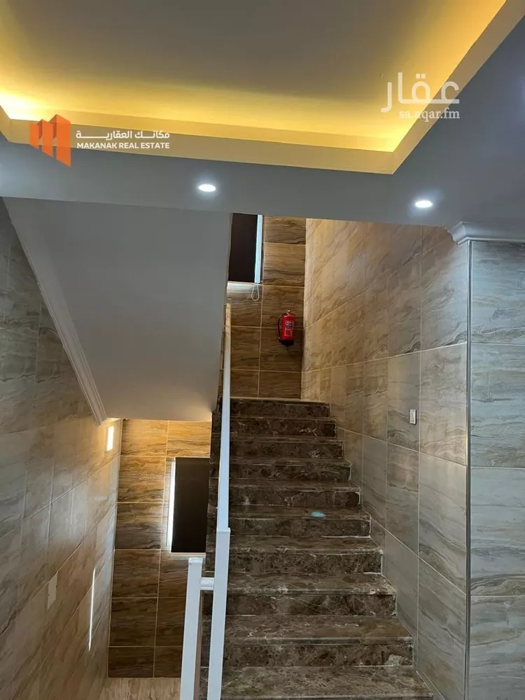 عمارة للبيع في شارع الملك عبد الله, حي الخبر الجنوبية, مدينة الخبر, المنطقة الشرقية صورة 3