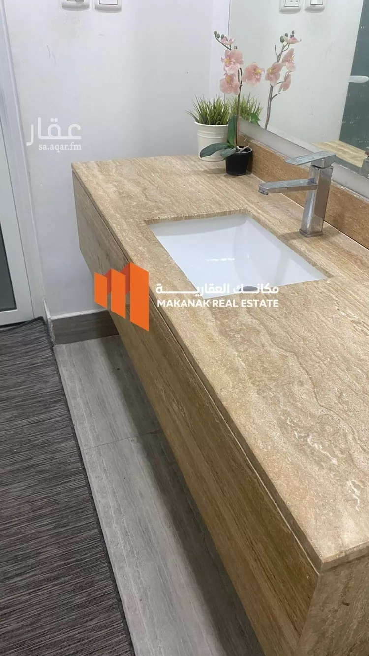 فيلا للبيع في شارع خويلد بن مرة, حي طيبة, مدينة الدمام, المنطقة الشرقية صورة 3