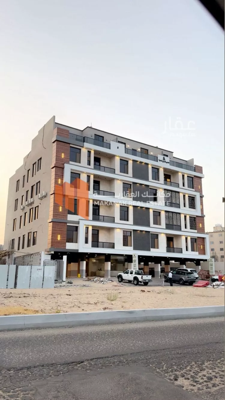 شقة للإيجار في شارع الرقعى, حي الحمراء, مدينة الخبر, المنطقة الشرقية
