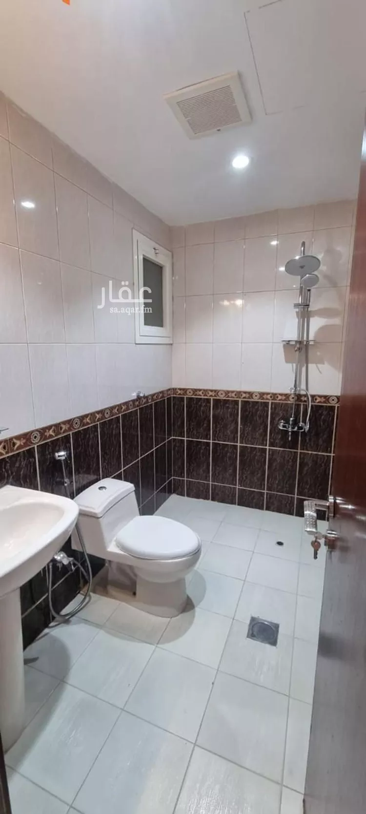 شقة للإيجار في شارع القاره, حي الحمراء, مدينة الخبر, المنطقة الشرقية صورة 3