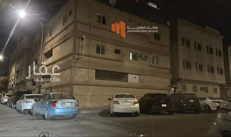 عمارة للبيع في شارع السادس عشر, حي العقربية, مدينة الخبر, المنطقة الشرقية