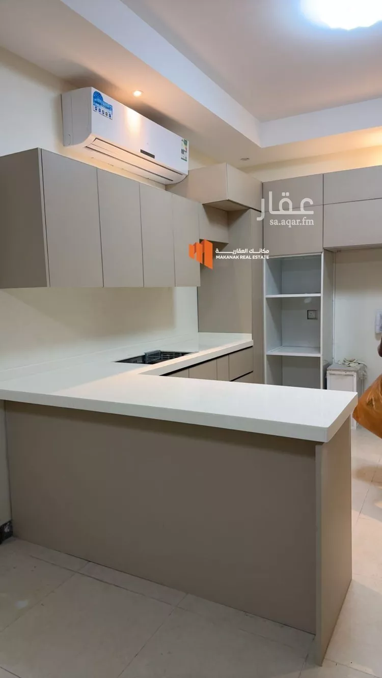 فيلا للإيجار في شارع الصدق, حي البحيرة, مدينة الخبر, المنطقة الشرقية صورة 3