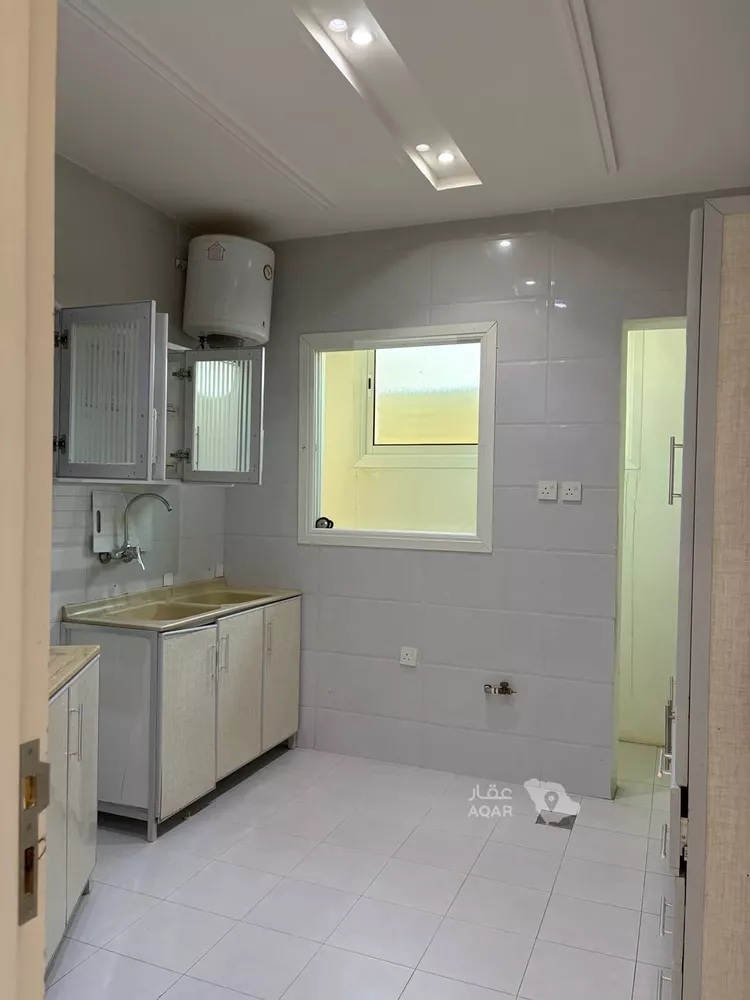 شقة للإيجار في شارع البدائع, حي العريجاء الأوسط, مدينة الرياض, منطقة الرياض 11