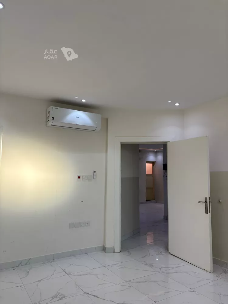شقة للإيجار في شارع البدائع, حي العريجاء الأوسط, مدينة الرياض, منطقة الرياض 7