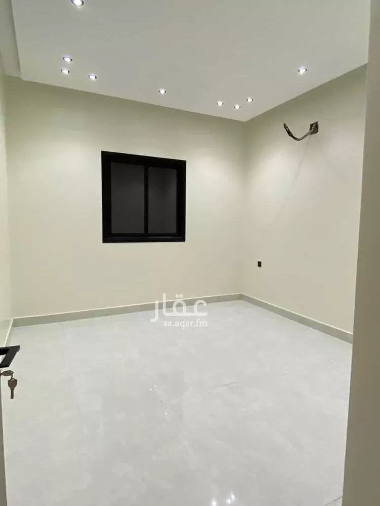 دور للبيع في شارع إبراهيم بن حسين, حي الرمال, مدينة الرياض, منطقة الرياض صورة 2