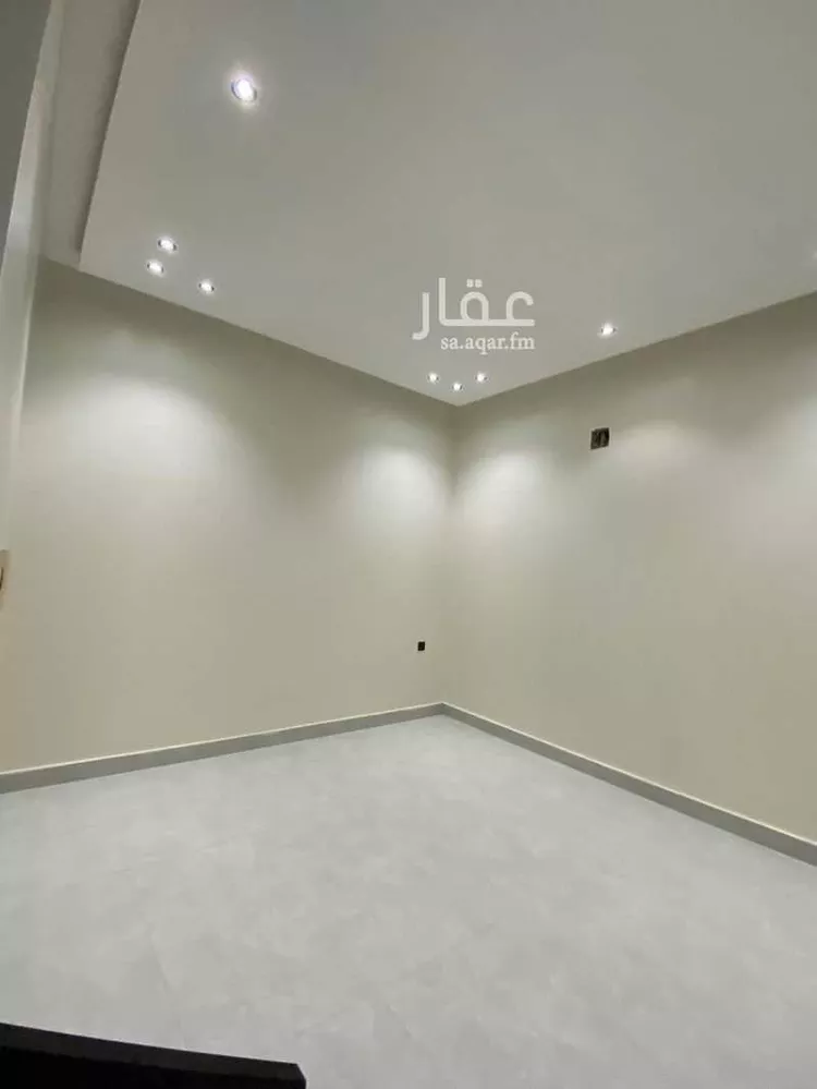 دور للبيع في شارع إبراهيم بن حسين, حي الرمال, مدينة الرياض, منطقة الرياض صورة 3