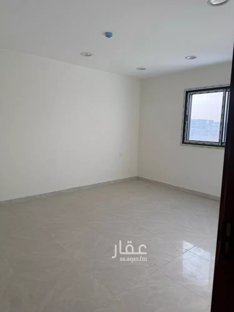 عمارة للبيع في شارع اسامة بن زيد, حي النسيم الغربي, مدينة الرياض, منطقة الرياض صورة 4
