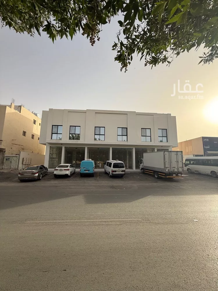 عمارة للبيع في شارع اسامة بن زيد, حي النسيم الغربي, مدينة الرياض, منطقة الرياض صورة 2