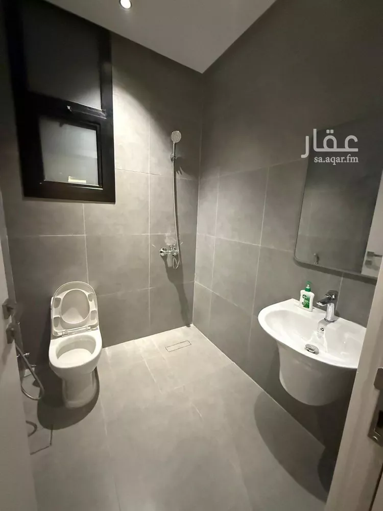 شقة للإيجار في شارع شهيد الدين ثم الوطن عبدالرحمن سعيد عبد, حي السعادة, مدينة الرياض, منطقة الرياض صورة 5