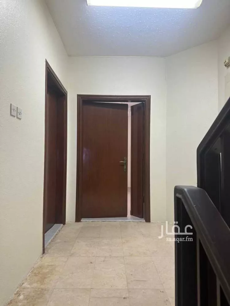 فيلا للإيجار في شارع الطرفاء, حي الملك فيصل, مدينة الرياض, منطقة الرياض صورة 5