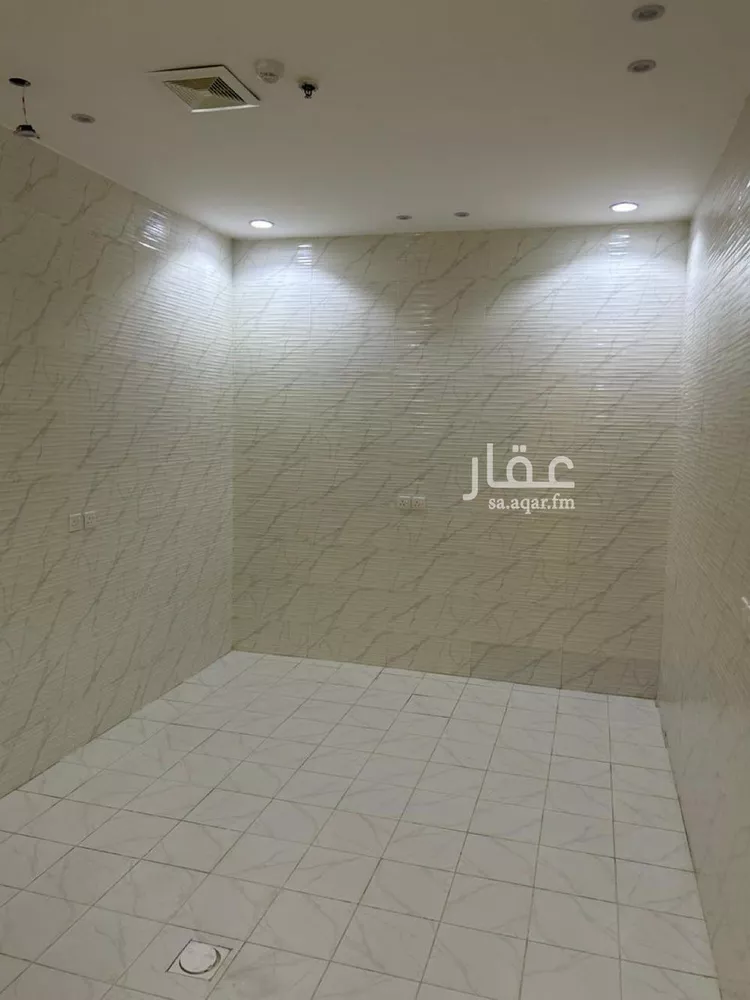 شقة للبيع في شارع أحمد بن إدريس, حي البيان, مدينة الرياض, منطقة الرياض صورة 2