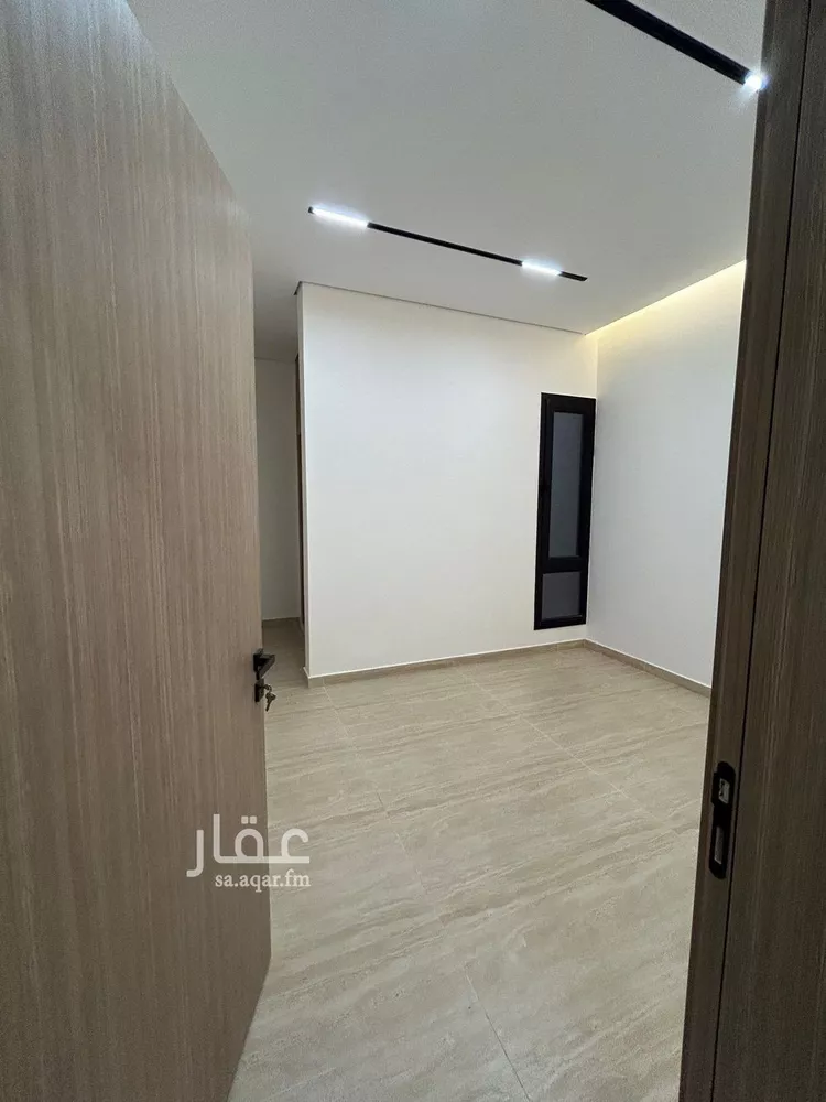 دور للبيع في شارع قضيبي, حي الخليج, مدينة الرياض, منطقة الرياض صورة 2