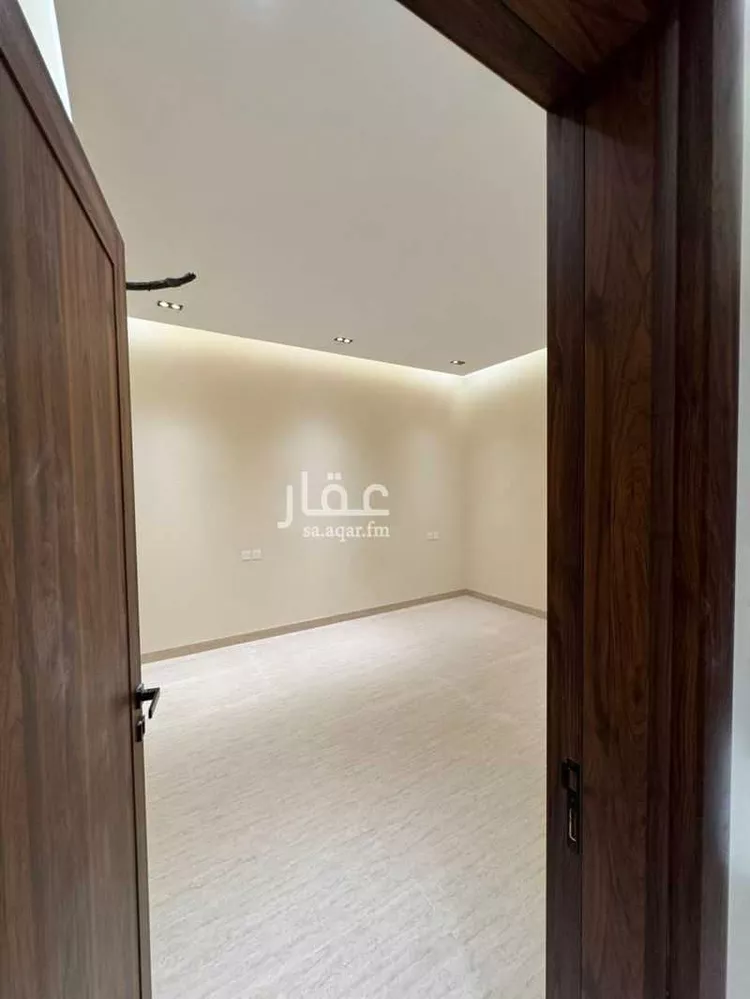دور للإيجار في شارع كعب الهجري, حي الملك فيصل, مدينة الرياض, منطقة الرياض 8