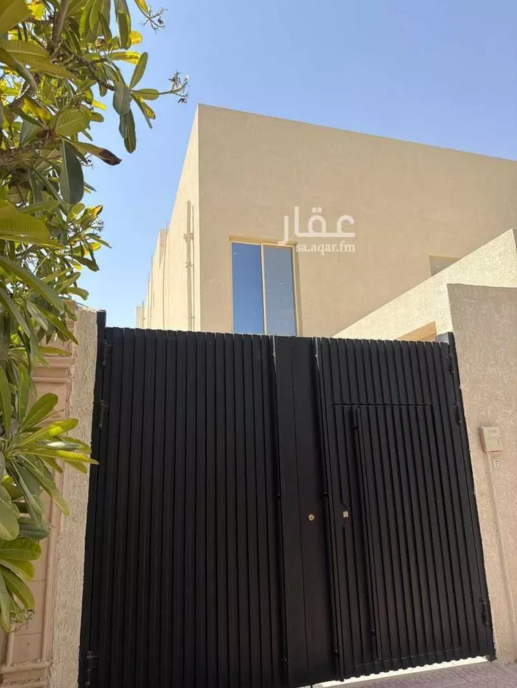 فيلا للبيع في شارع الكمال بن طلحة, حي الرمال, مدينة الرياض, منطقة الرياض صورة 4