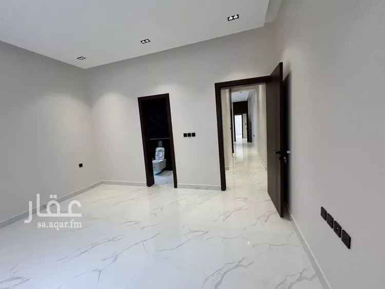 دور للبيع في شارع المطيعة, حي الخليج, مدينة الرياض, منطقة الرياض صورة 2