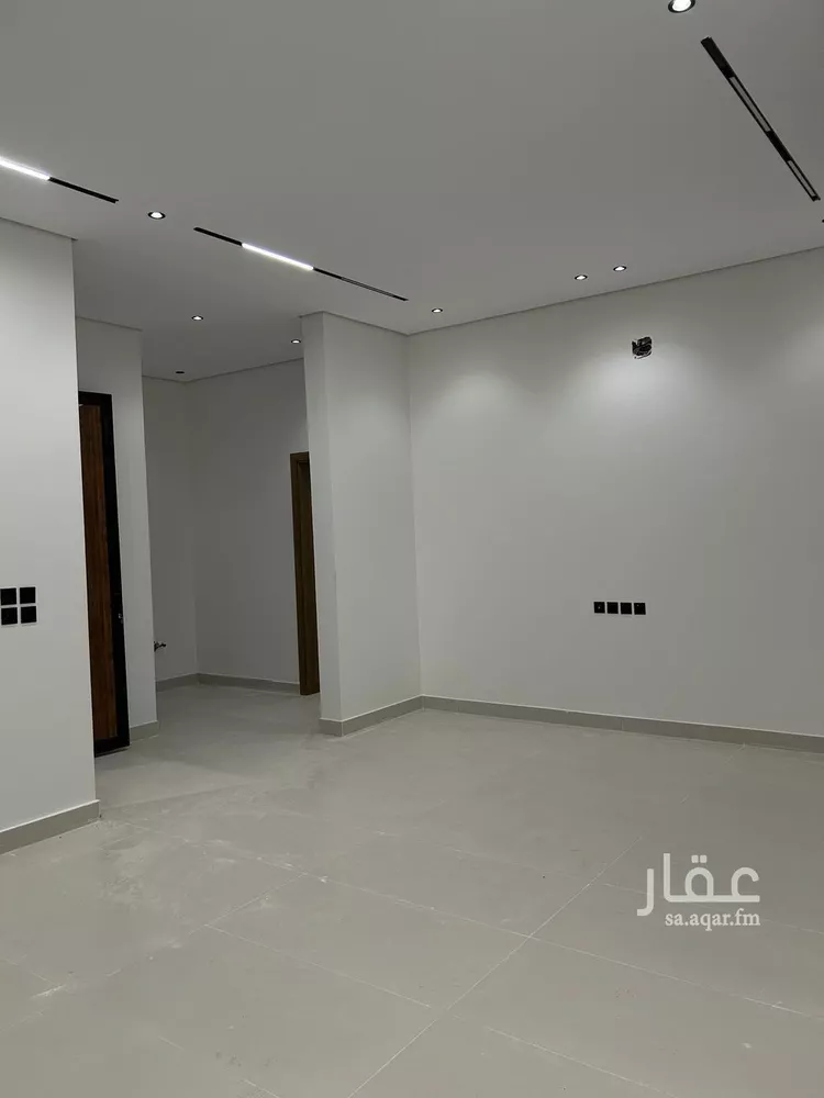 فيلا للبيع في شارع عمر بن الشهيد, حي النهضة, مدينة الرياض, منطقة الرياض صورة 4