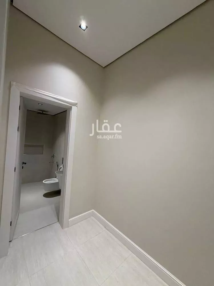 Floor for Sale in Riyadh Al Khaleej صورة 5