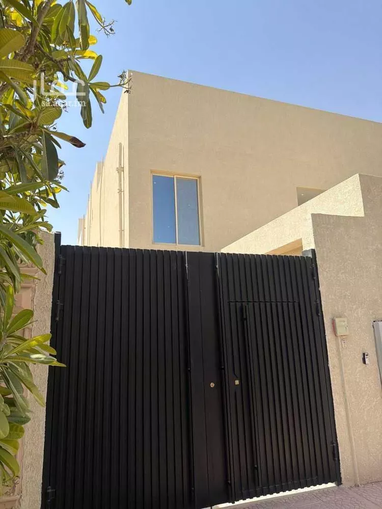 فيلا للبيع في شارع الكمال بن طلحة, حي الرمال, مدينة الرياض, منطقة الرياض صورة 2
