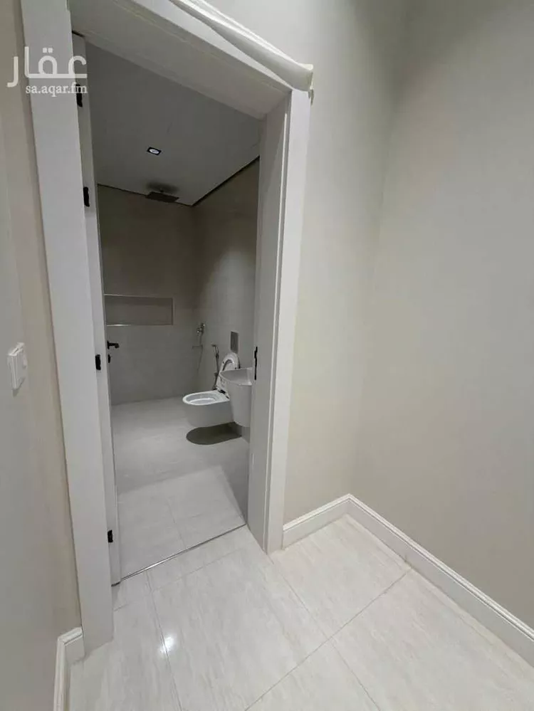 Floor for Sale in Riyadh Al Khaleej صورة 5
