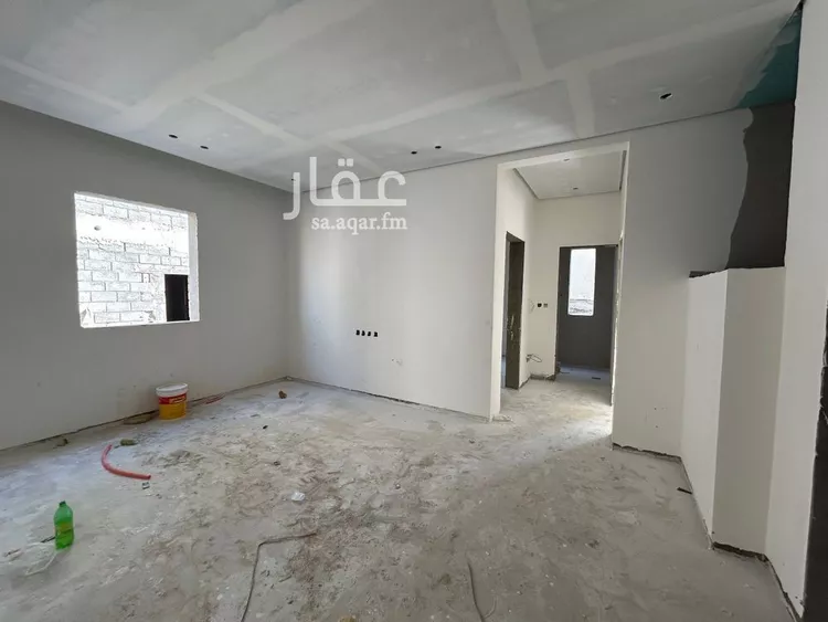 فيلا للبيع في شارع عمر بن الشهيد, حي النهضة, مدينة الرياض, منطقة الرياض صورة 3