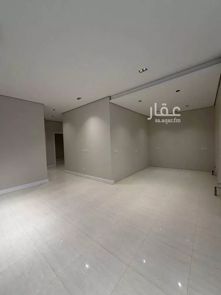 Floor for Sale in Riyadh Al Khaleej صورة 3