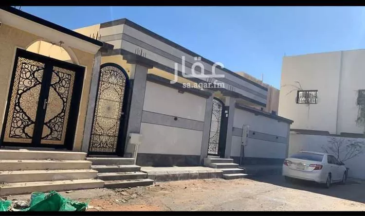 بيت للبيع في شارع معرة النعمان ، حي المنصورية ، عرعر ، منطقة الحدود الشمالية