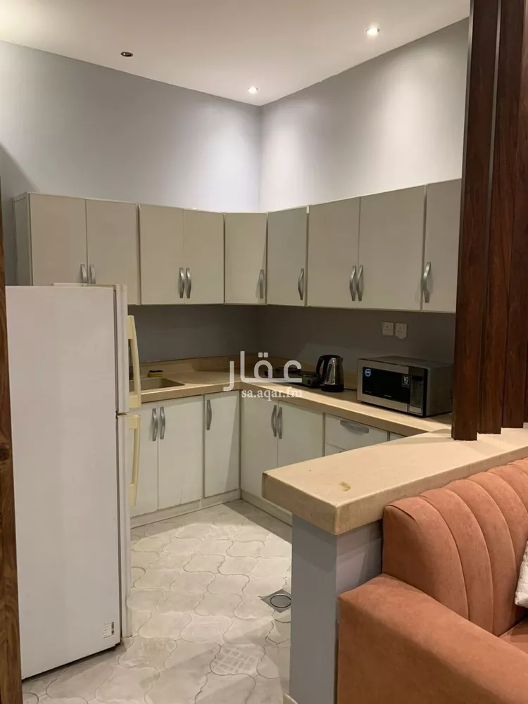 استراحة للبيع في شارع عبدالرحمن بن حمود السميط, حي القيروان, مدينة الرياض, منطقة الرياض صورة 3