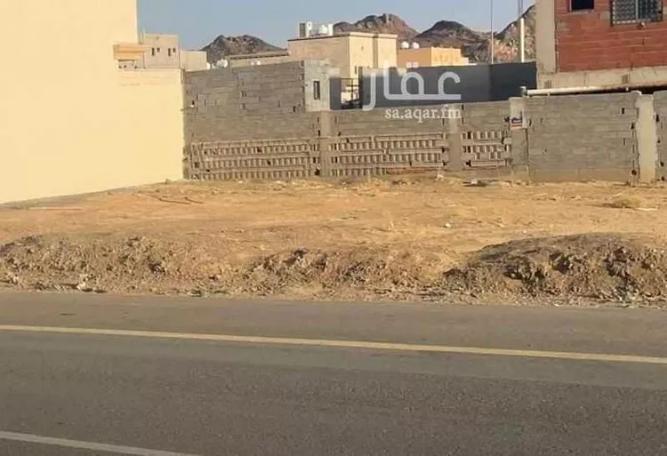 Land for Sale in Medina Qalat Makhit