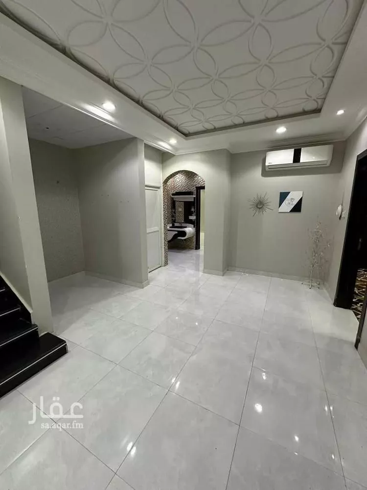 فيلا للبيع في شارع رقم 316, حي النرجس, مدينة الرياض, منطقة الرياض صورة 2