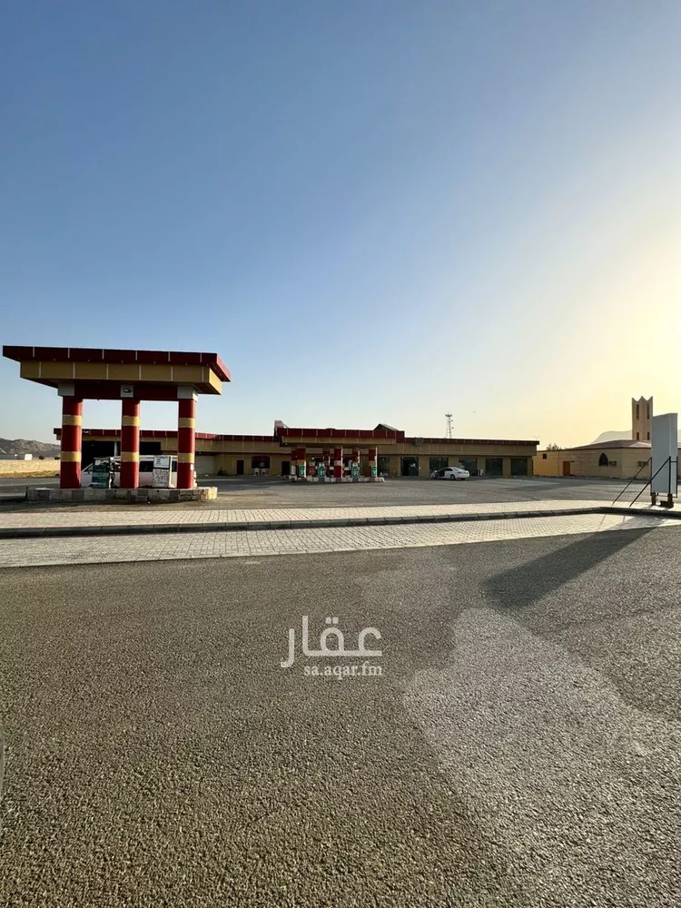 محل للبيع في شارع 1 طريق الملك عبدالعزيز ال سعود, حي الفوارة, مدينة الفوارة, منطقة القصيم صورة 2